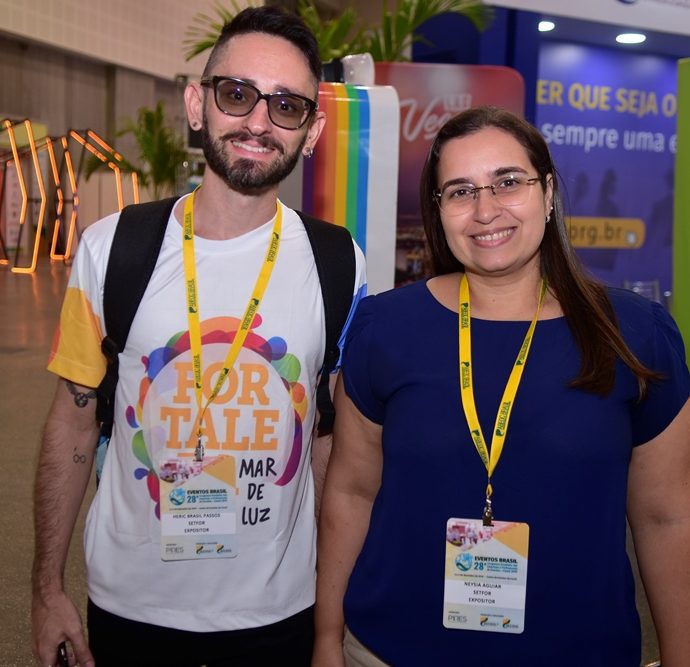 Heric Brasil E Neysia Aguiar