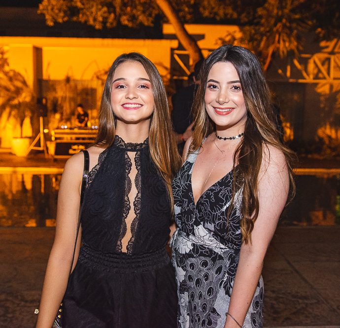 Iasmin Falcao E Luma Nogueira 