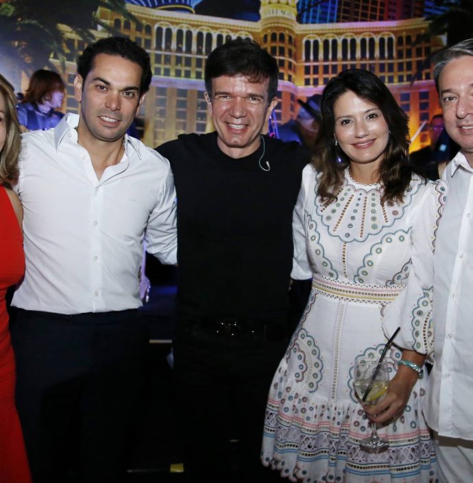 Iracema E Claudio Vale, Waldonyes, Renata E Paulo Vale