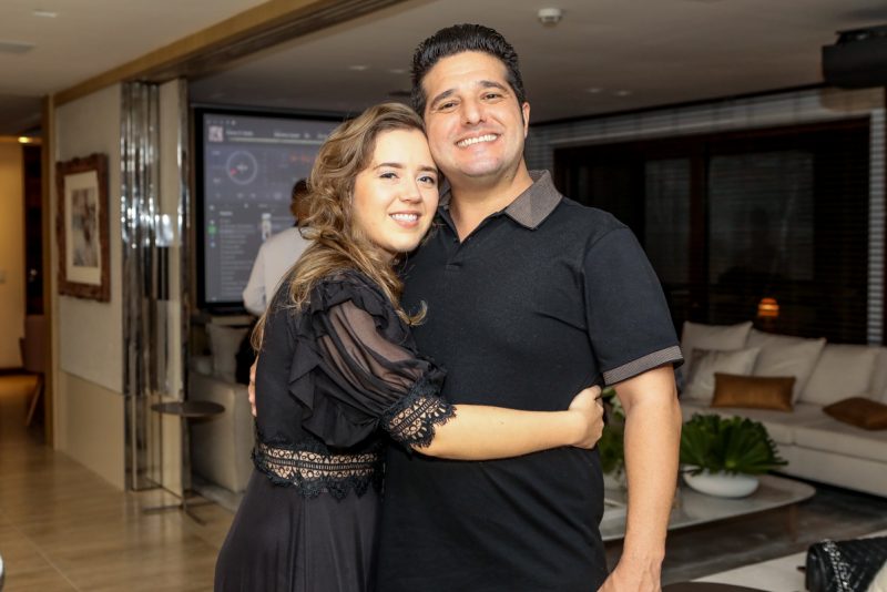 De bem com os astros - Jeff Pereira, deejays Ney e Itaquê comandam a animação do aniversário de José Carlos Pontes