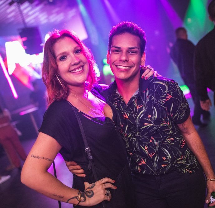 Iza Vasconcelos E Simão Gimaraes