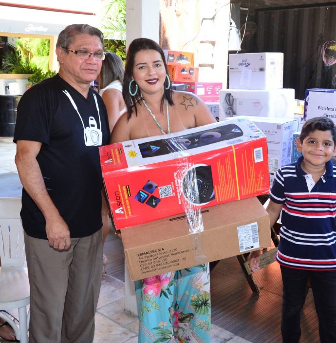 João Batista, Jessica Barbosa E Ubiratan Jinkings