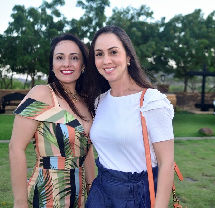 Joelma Feitosa E Carolina Leite