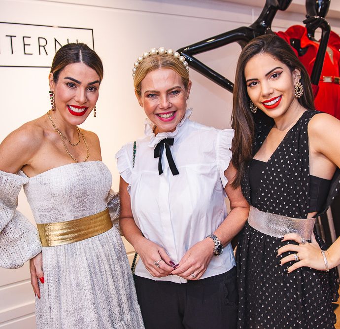 Juliana Cordeiro, Branca Mourao E Nicole Vasconcelos
