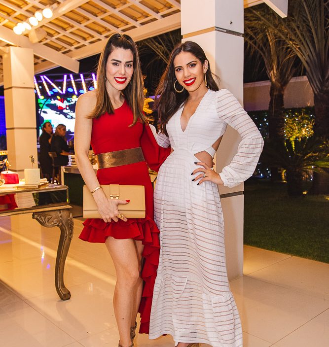 Juliana Cordeiro E Nicole Vasconcelos 