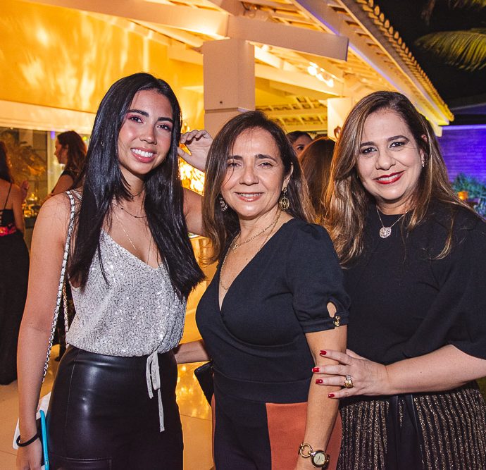 Juliana Reis, Luisa Reis E Martinha Assuncao