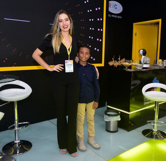 Juliane E Isaac Queiroz