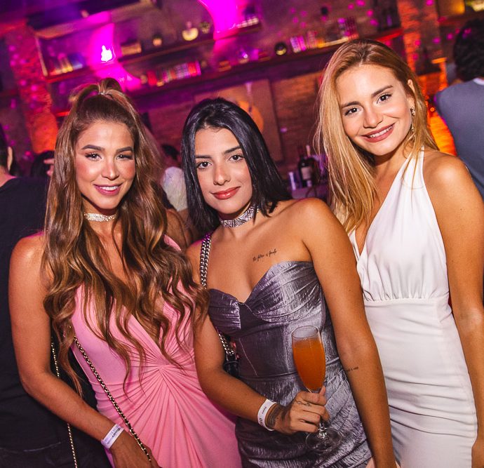 Ker Cardoso, Ana Vitoria E Joyce Porto