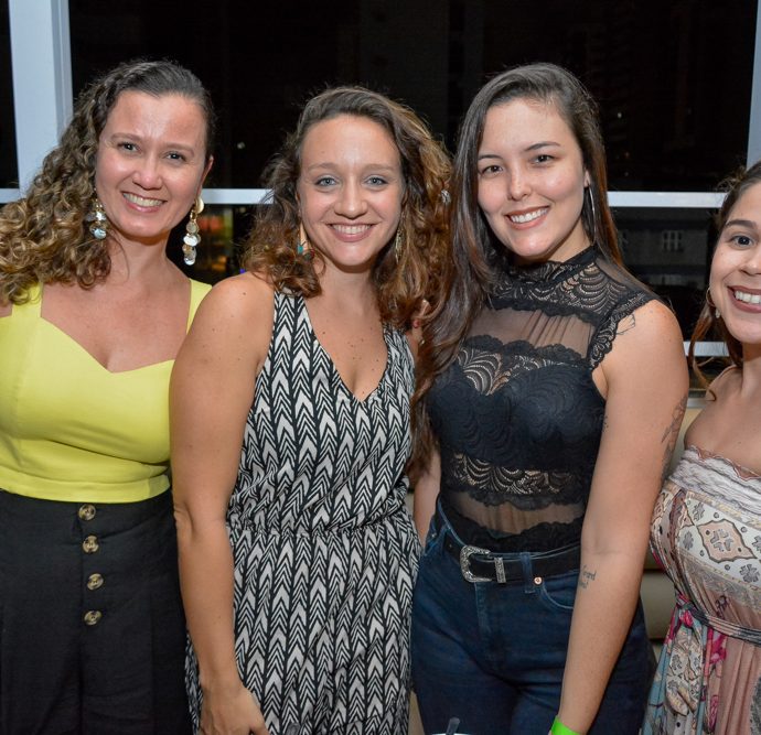 Larissa Castro, Joann Leite, Jessica Silva E Joana Karen