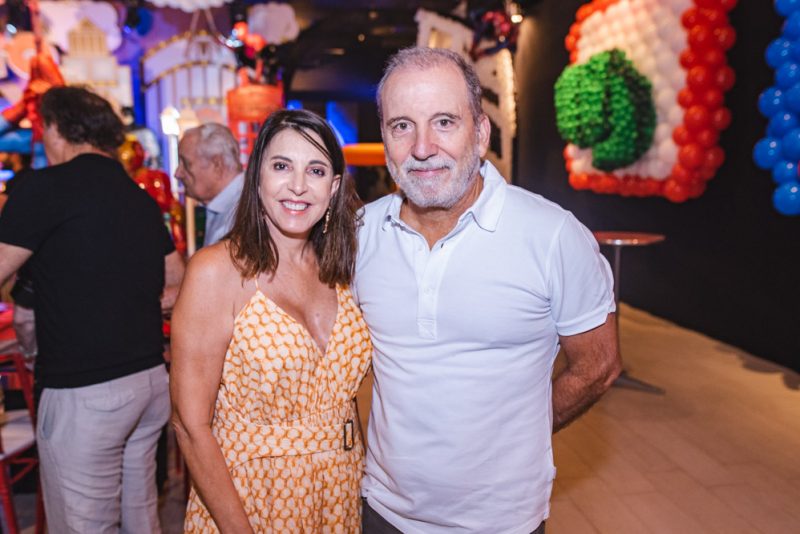 Comic party - Transbordando alegria, Gil Santos e Denise Bezerra celebram o terceiro aniversário de Bento