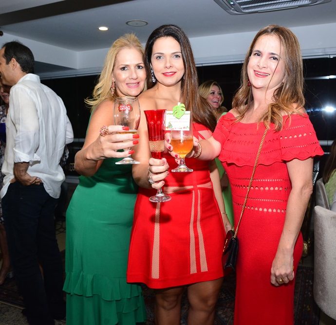 Marcia Peixoto, Rafaela Pessoa E Adriana Bezerra