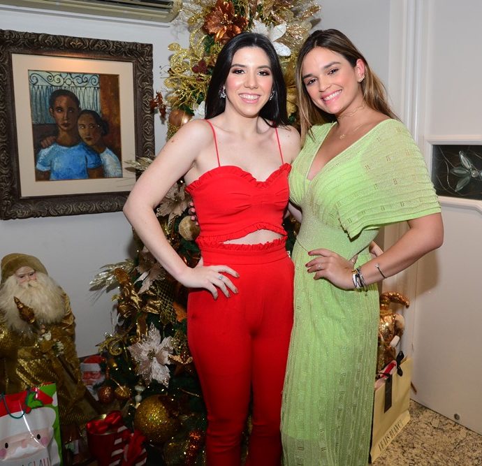 Maria Eduarda Sales E Mariana Albuquerque