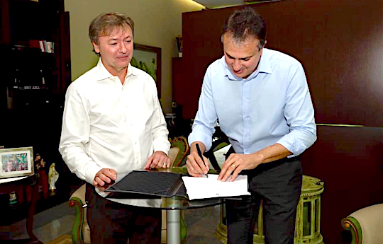 Camilo Santana fecha parceria com Fecomércio-CE para gerir a Escola de Gastronomia e Hotelaria Camilo Santana fecha parceria com Fecomércio-CE para gerir a Escola de Gastronomia e Hotelaria