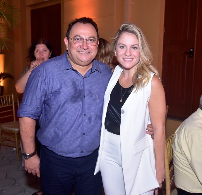 Moacir Maia E Raquel Carioca