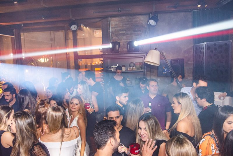 Balada - Moleskine Gastrobar ferve nas noites de quinta-feira com o projeto Sótão Dinner Party