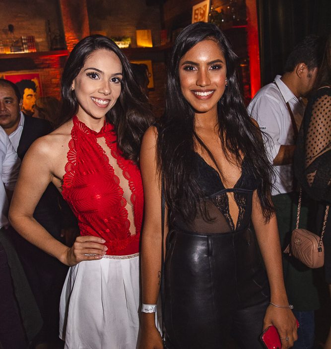 Natalia Lima Verde E Leticia Paiva 