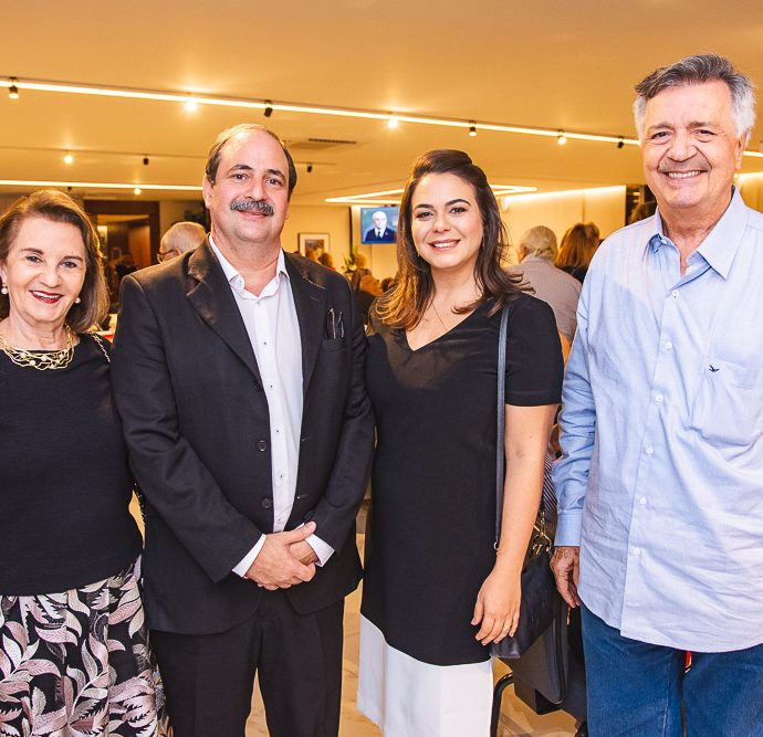 Olga Holanda, Andre Holanda, Mariana Holanda E Lauro Chaves Filho