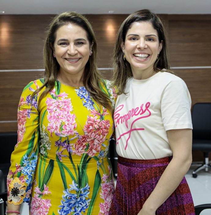 Patricia Macedo E Carol Bezerra