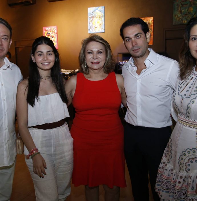 Paulo, Claudia, Iracema, Claudio E Renata Vale