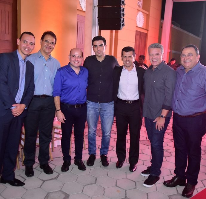 Pedro Rocha, Marcelo Pinheiro, Roberto Claudio,rodrigo Nogueira, Erick Vasconcelos, Ferruccio Feitosa, Moacir Moacir 