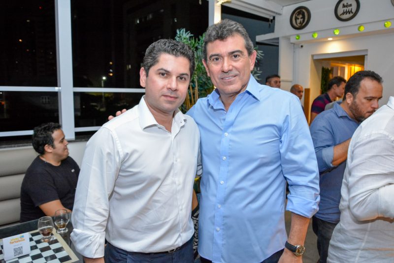 Viva Fortaleza - Alexandre Pereira pilota o lançamento de aplicativo exclusivo para o setor de turismo