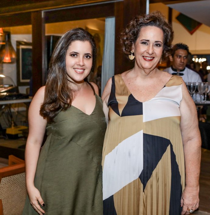 Renata Marinho E Gina Marinho