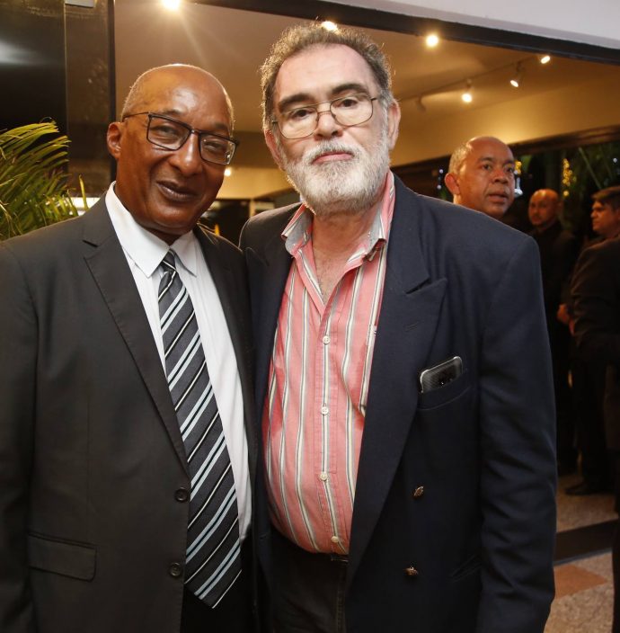 Ricardo Black E Alexandre Costa