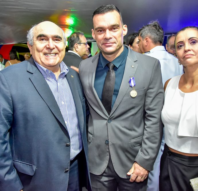 Wilton Daer, Roberto E Cristiane Lassere
