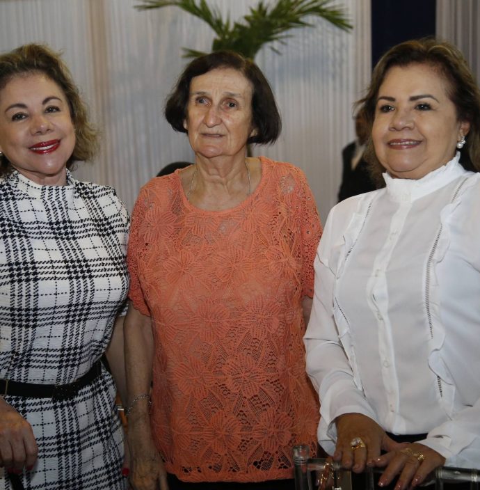 Ana Ruth, Maria Chaves E Analia Varela