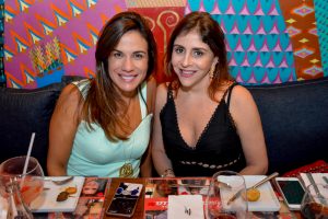 Ana Virginea Martins E Cris Faria