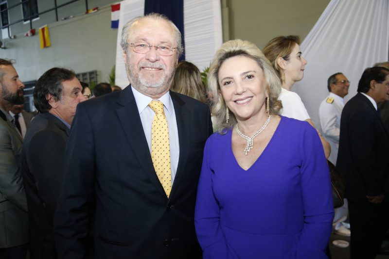 Troca de comando - Madson Cardoso Santana transmite cargo ao Capitão de Mar e Guerra Ricardo Barillo Cruz