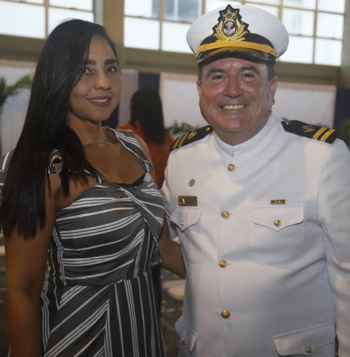 Cristiane Nascimento E Henrique Pereira