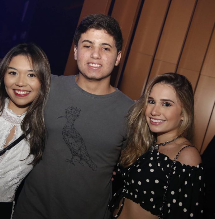 Damares Derarovele, Felipe Queiroz E Luana Aguiar