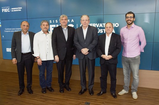Diretor-presidente da Enel Ceará, Charles de Capdeville visita FIEC