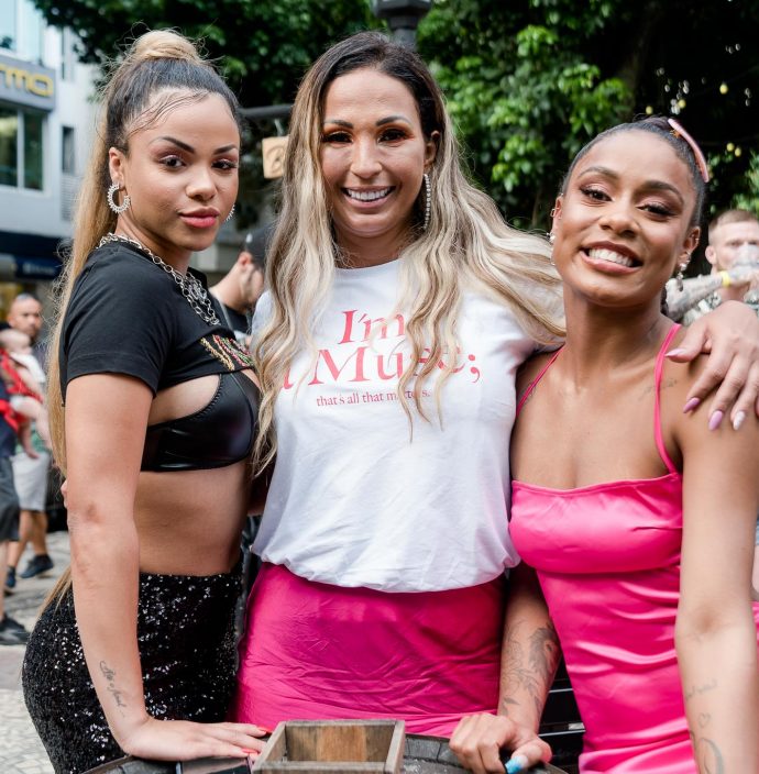 Gabilly, Valeska Popozuda E Mc Rebecca