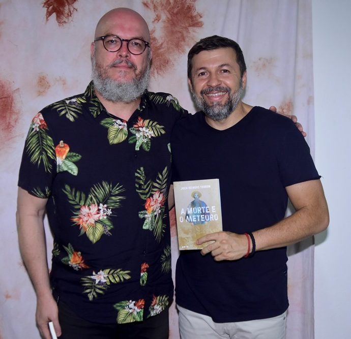 Joca Reiners Terron, Élcio Batista 