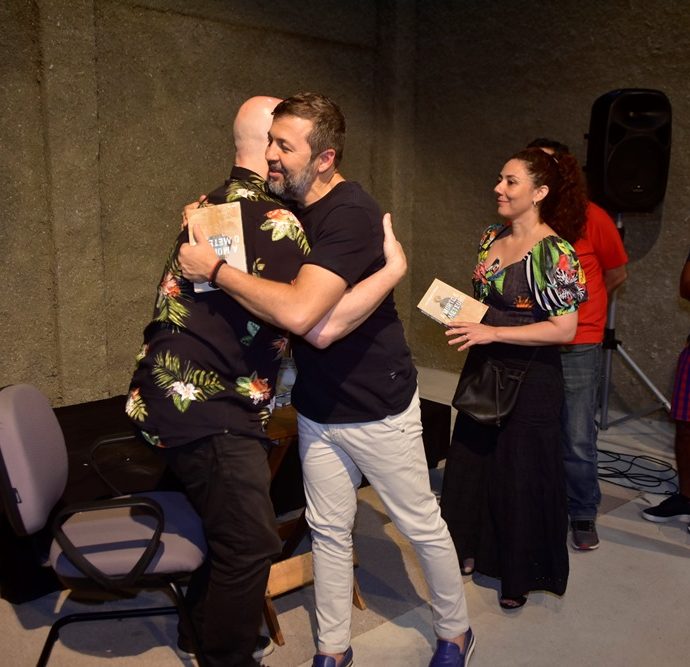 Joca Reiners Terron, Élcio Batista 