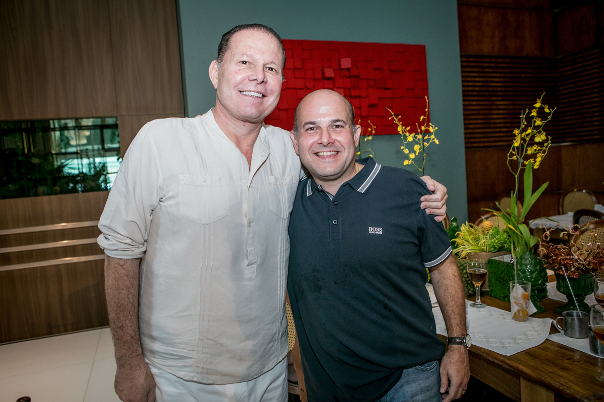 Júlio Ventura será homenageado pela Prefeitura de Fortaleza com a Medalha Iracema Júlio Ventura será homenageado pela Prefeitura de Fortaleza com a Medalha Iracema