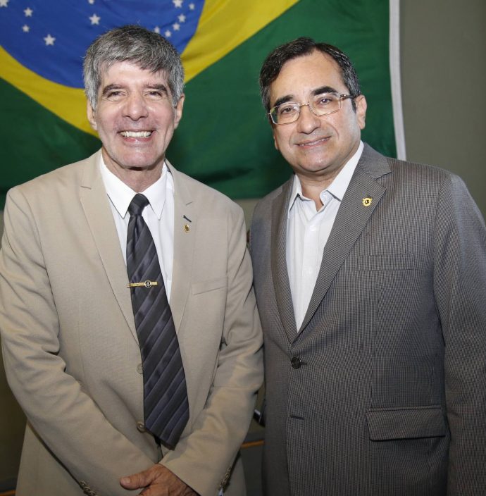 Luiz Benicio E Jardson Cruz