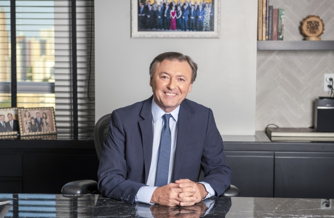 Fecomércio realiza palestra sobre economia e homenageia empresários do setor Fecomércio realiza palestra sobre economia e homenageia empresários do setor