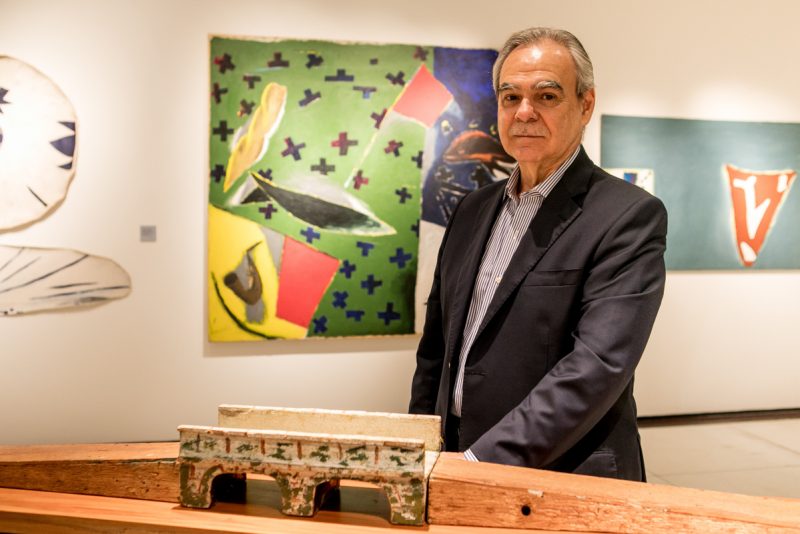 Artes Visuais - Max Perlingeiro apresenta a preview da exposição “Leonilson por Antônio Dias – Perfil de uma Coleção”, na Multiarte