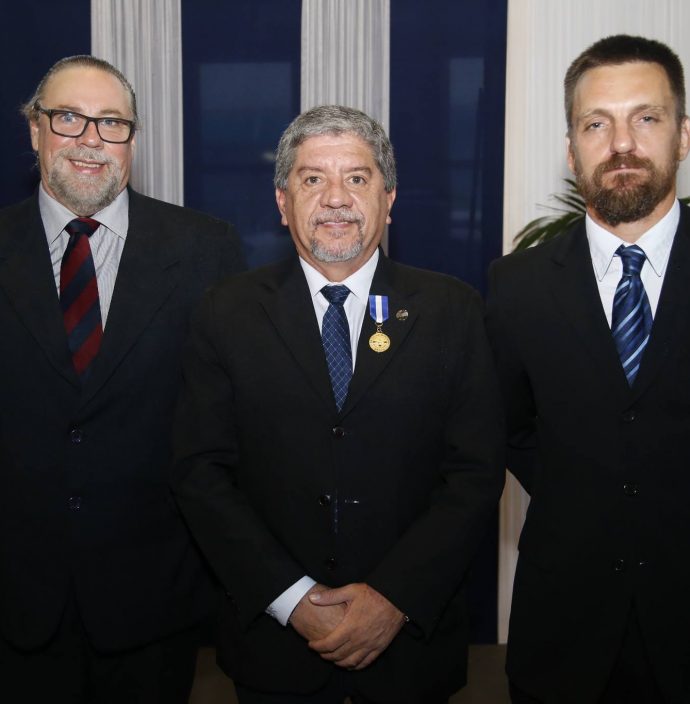 Miguel Brandtner, Sampaio Filho E Daniel Nothingan