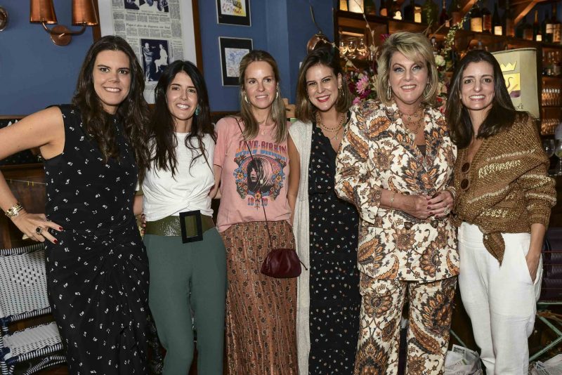 Joie de Vivre - Mixed reúne fashionistas em badalado lançamento no La Casserole, em São Paulo