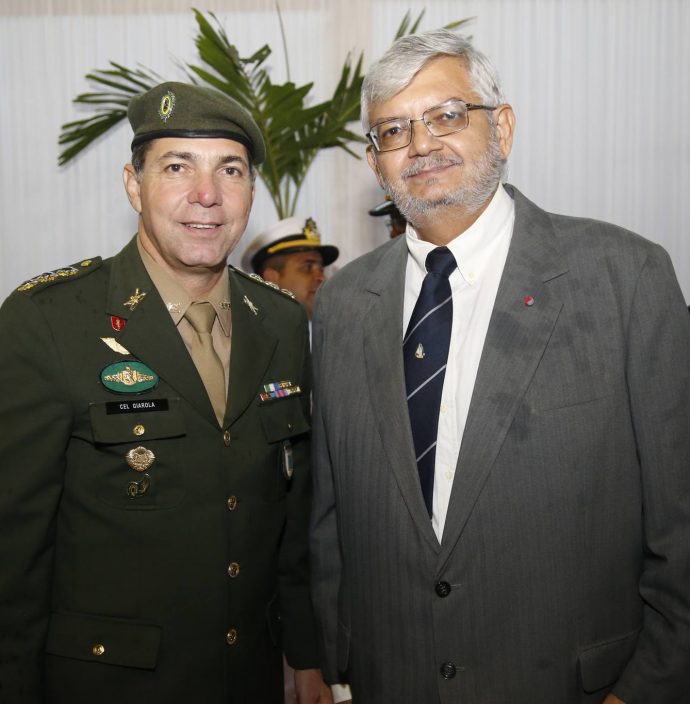 Nelmo Giarola E Nicolau Simoes