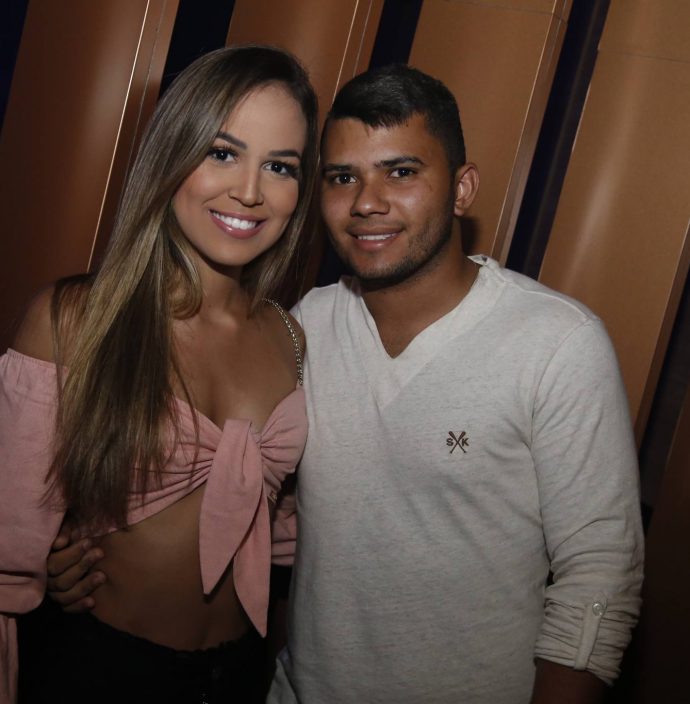 Nicole Gomes E Renan Bernardo