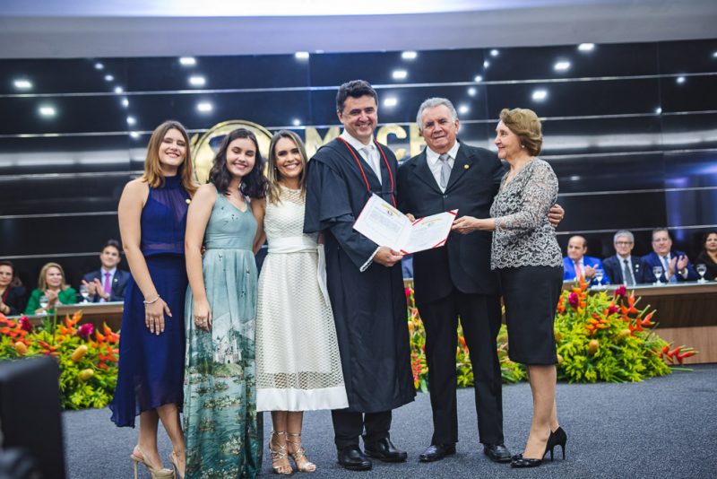 Posse - Em prestigiada solenidade, Manuel Pinheiro toma posse como procurador-geral de Justiça do Ceará