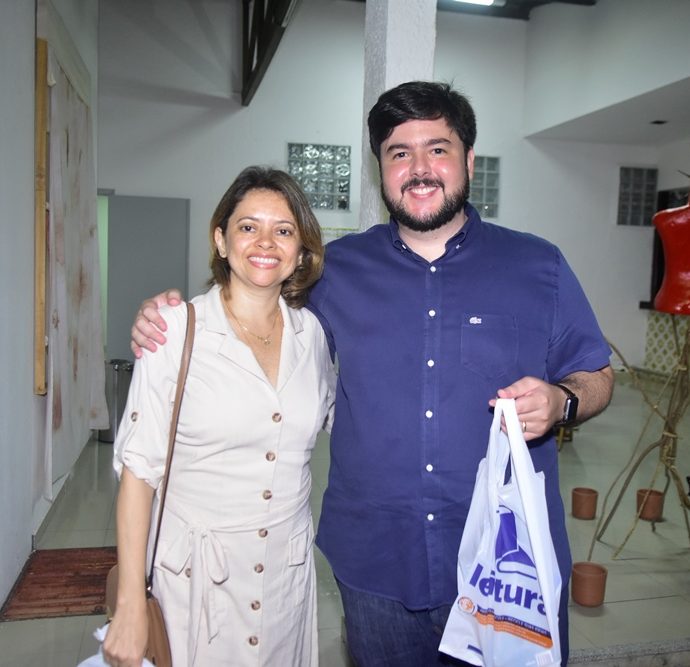 Rita Bezerra E Roberto Mota