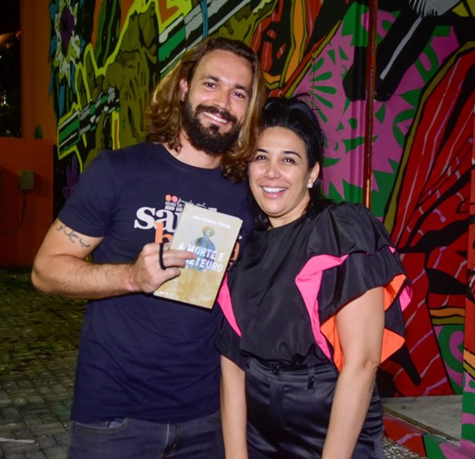 Samuel Araújo E Ana Paula Carvalho