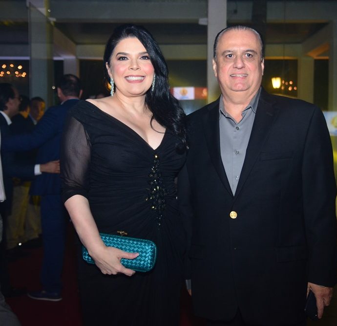 Selene E Max Câmara