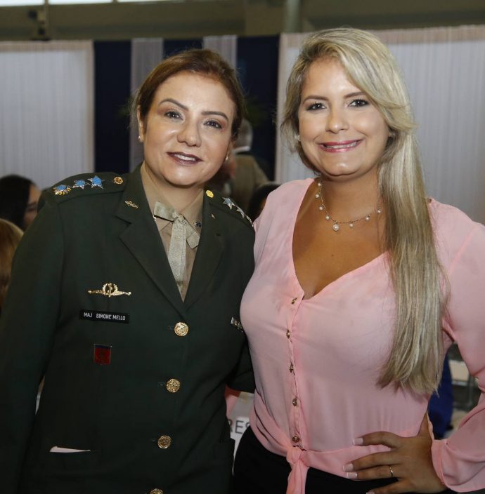 Simone Cardoso E Roberta Peixoto